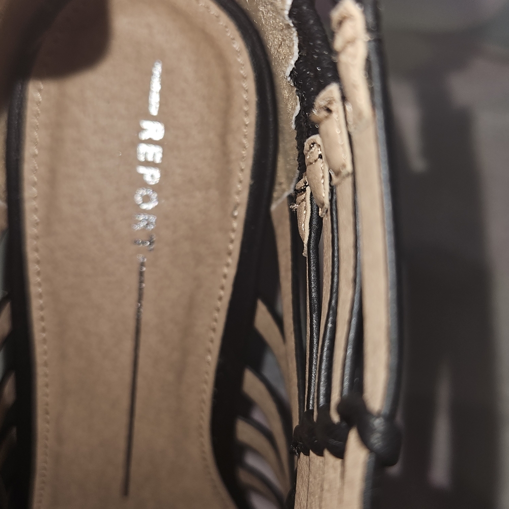 NWT Black "Report" Strappy Heeled Sandals - Picture 7 of 8